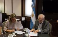Firma de convenios FOTO: CMCABA Firma de convenios FOTO: CMCABA
