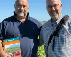 Prof. Dr. Daniel O. Caldiz y Prof. Dr. Anton J. Haverkort 